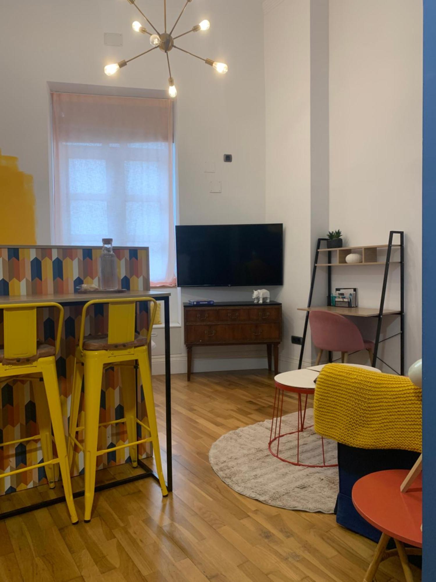 Labarta Estudio En Puerta Del Sol Con Parking 비고 외부 사진